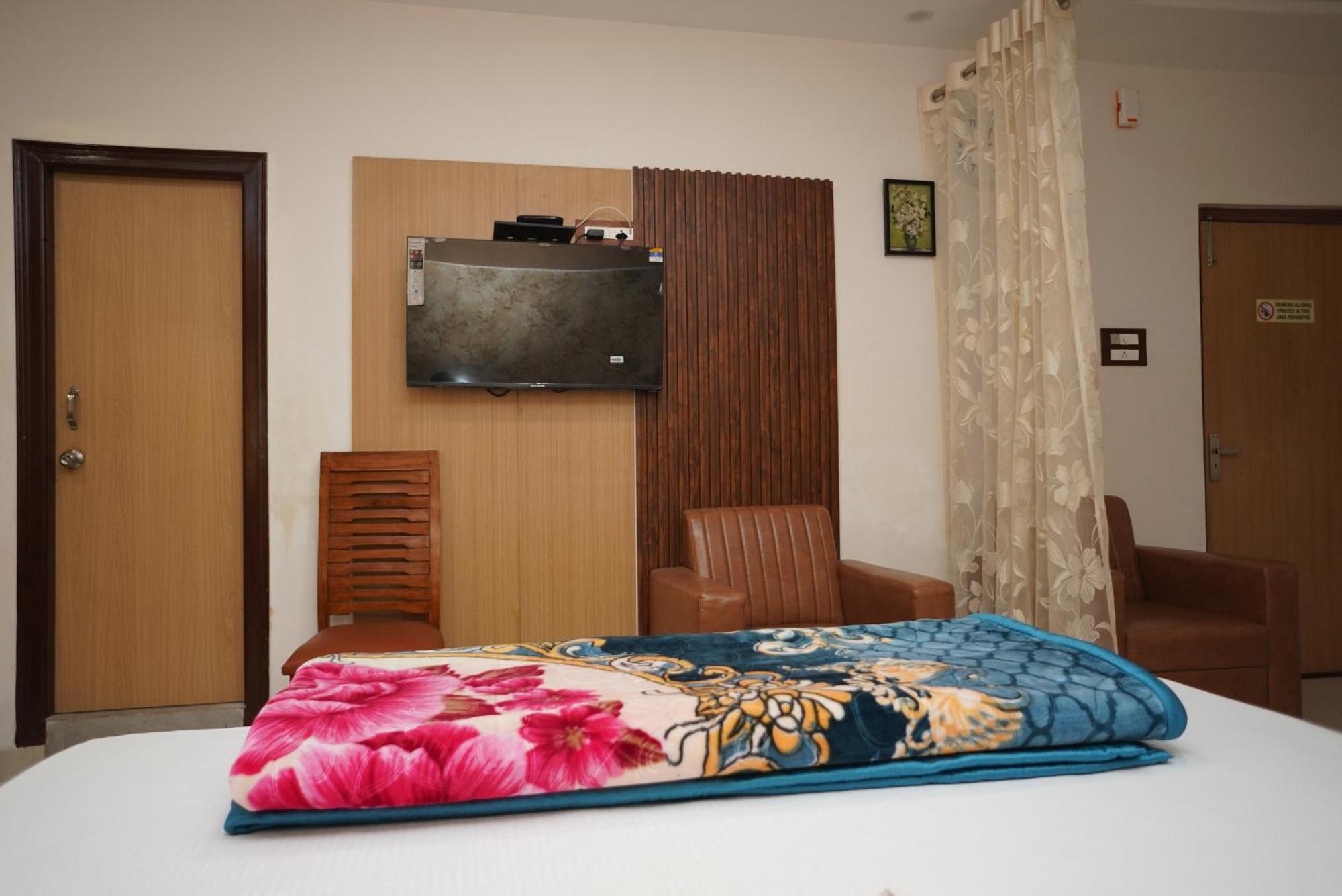 Hotel Sunshine & Restaurant Purnia Екстериор снимка